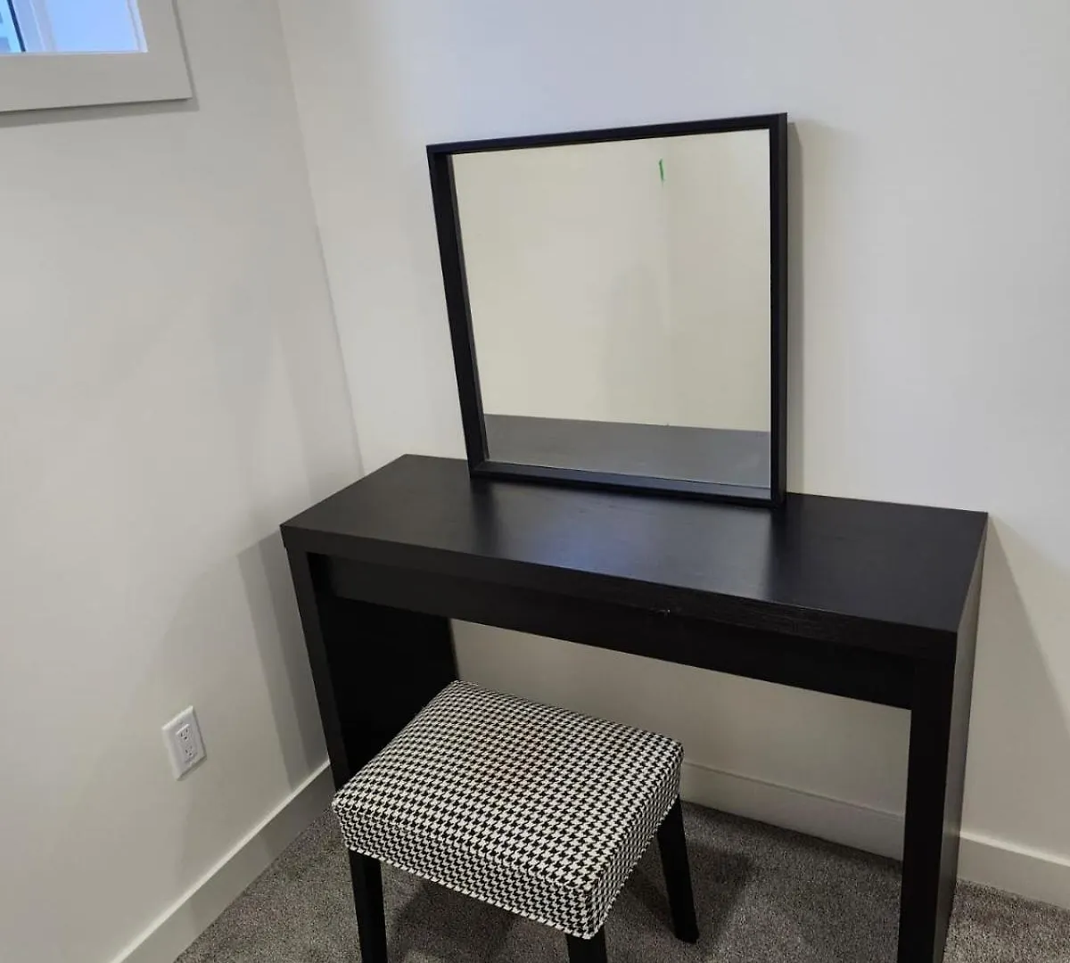 Super Luxury Suite Edmonton 0*,  Canada